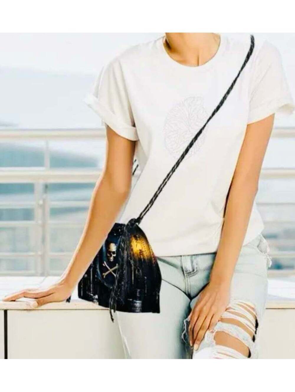 New - Fun ! Pirate & Crossbones Design Drawstring Crossbody /Shoulder Bag